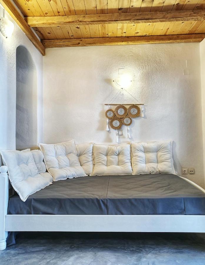 Navita Cave Houses Фира Екстериор снимка